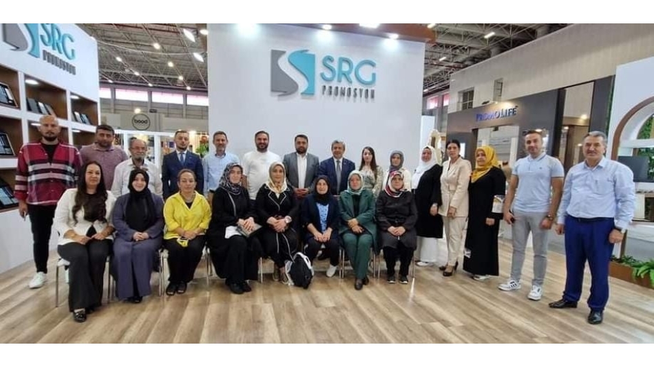 Halkla İlişkiler Birim Başkanı Sayın Pınar SERGİ hanımefendinin firması SRG Promosyon 'nun katıldığı CNR Fuar Merkezine katıldık